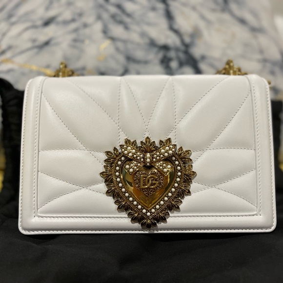Dolce & Gabbana Devotion Quilted Crossbody only worn once - Picture 5 of 5